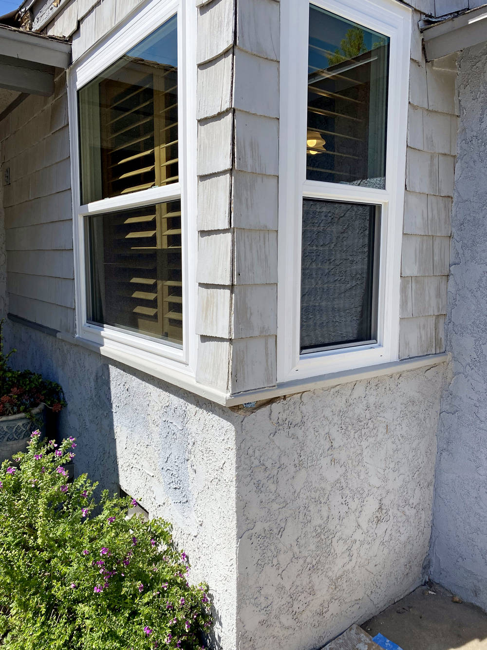 Window Replacement in Encino, CA