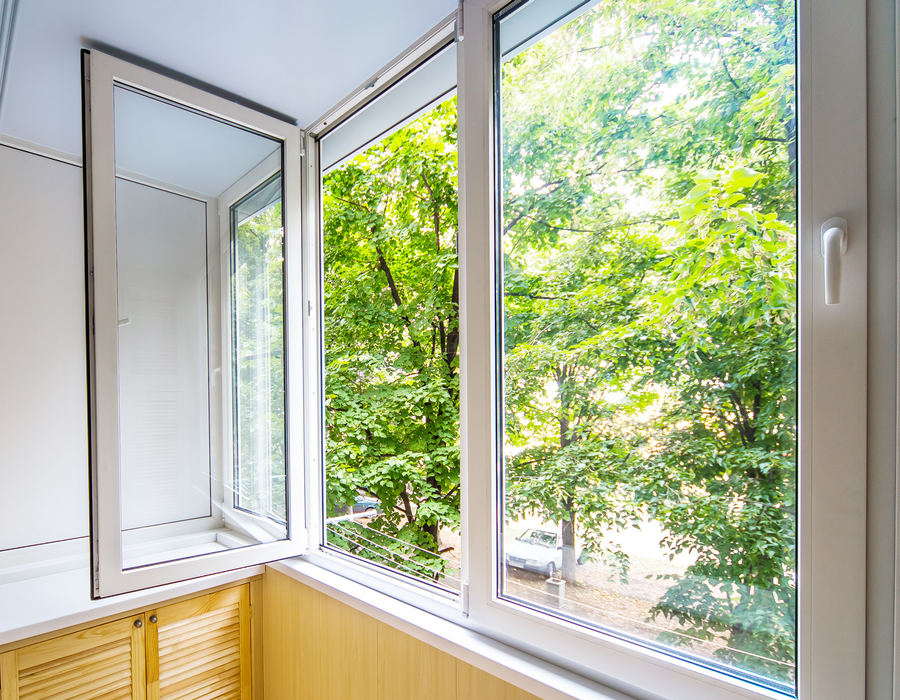 Energy-Efficient Vinyl Windows