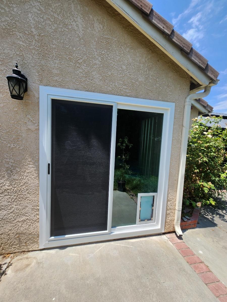 Anlin Patio Door with Dog Door Installation in Castaic, CA (7)