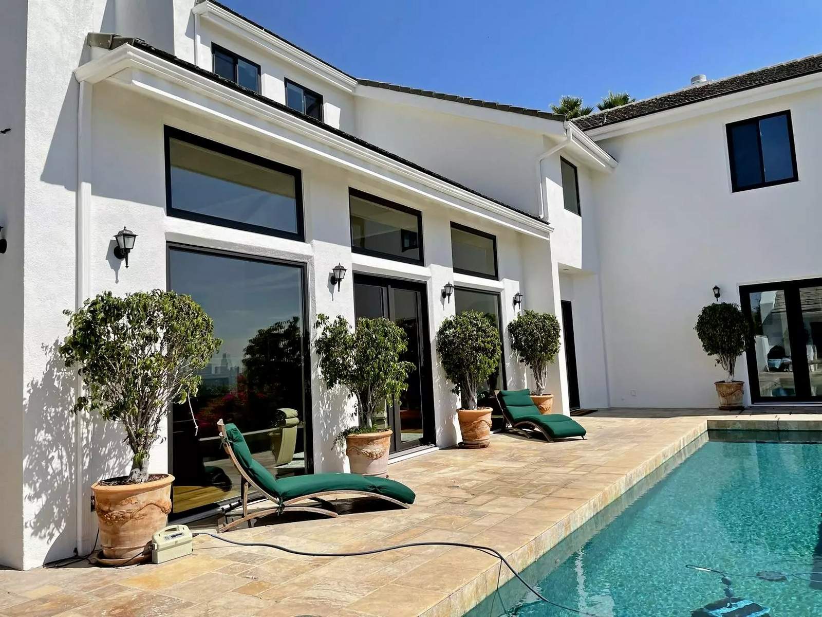 Window and Patio Door Replacements in Studio City, CA