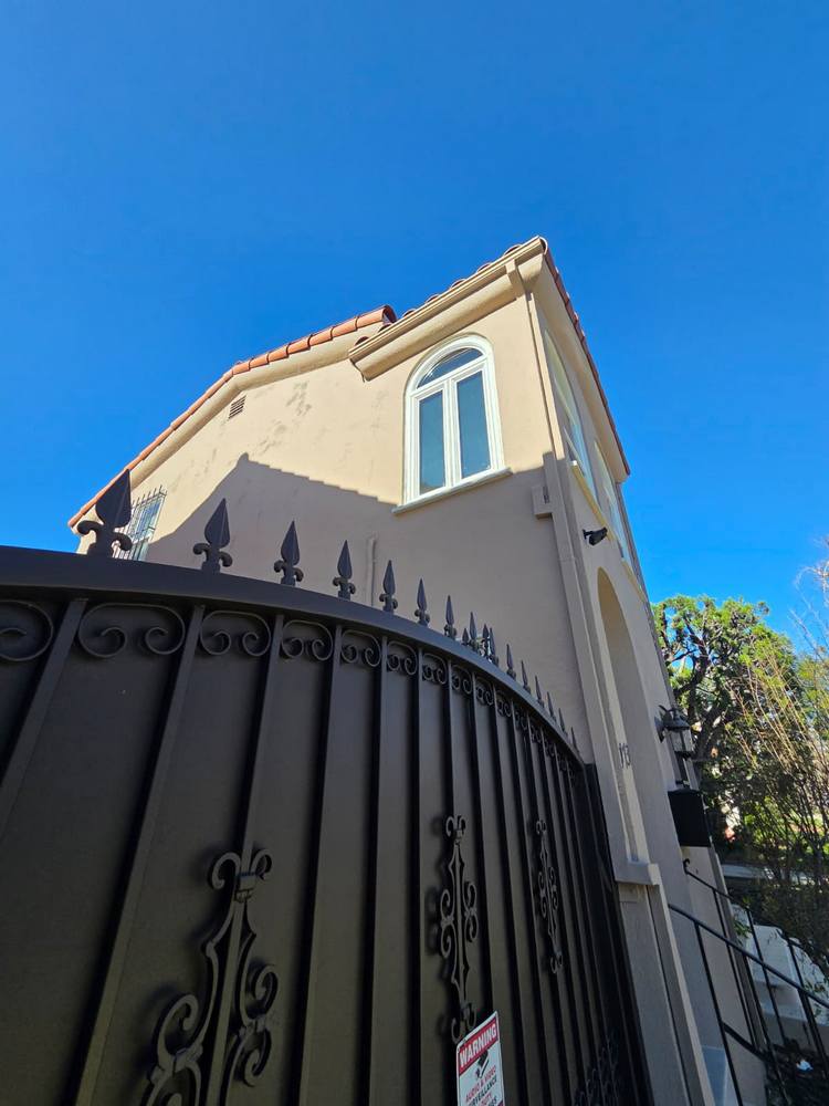 White Anlin Window Replacement in Los Angeles, CA (2)