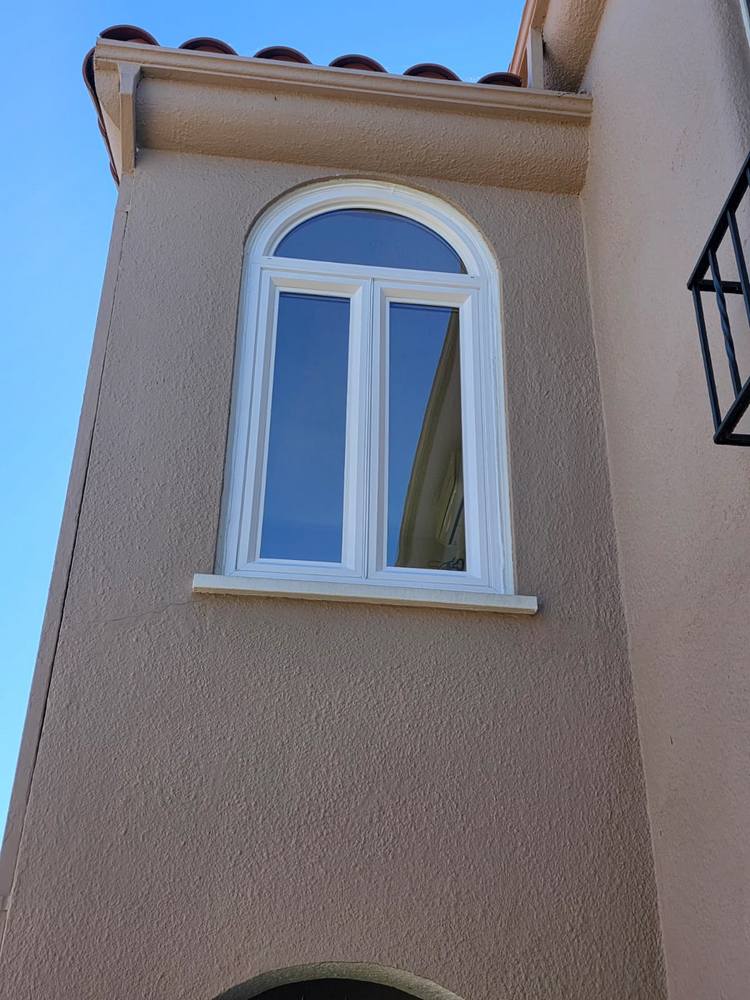 White Anlin Window Replacement in Los Angeles, CA (4)