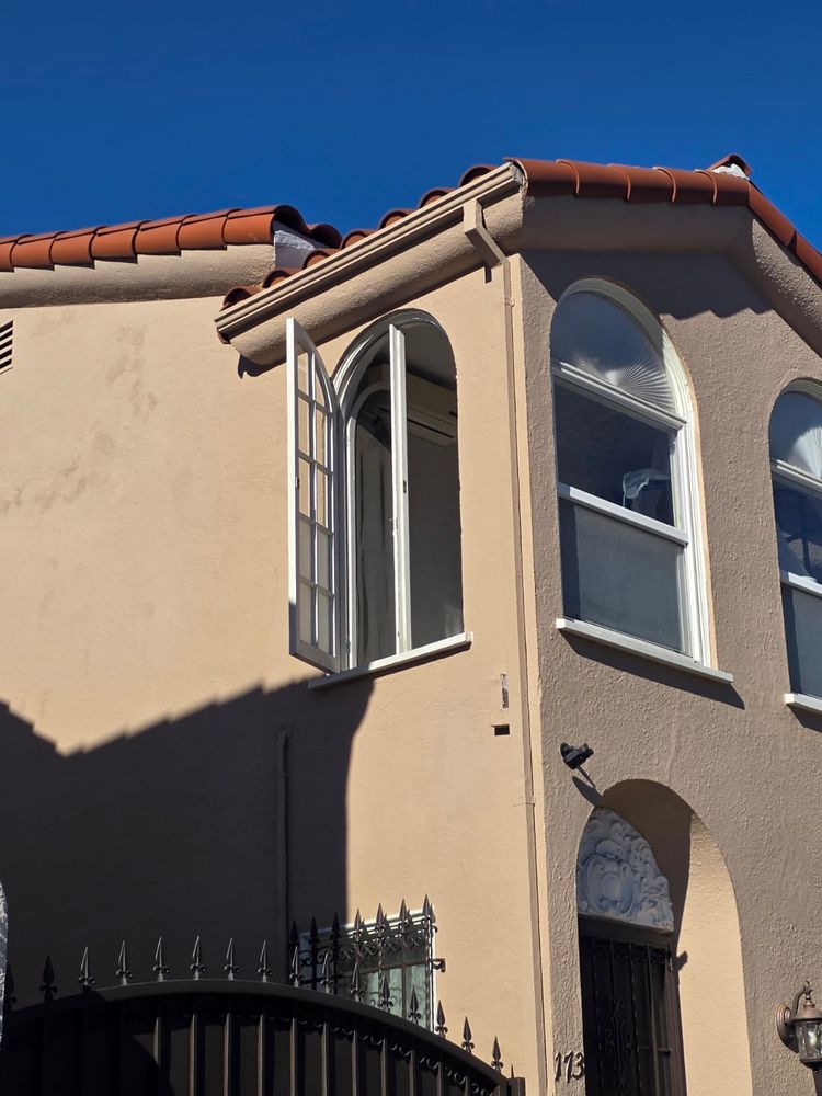 White Anlin Window Replacement in Los Angeles, CA (4)