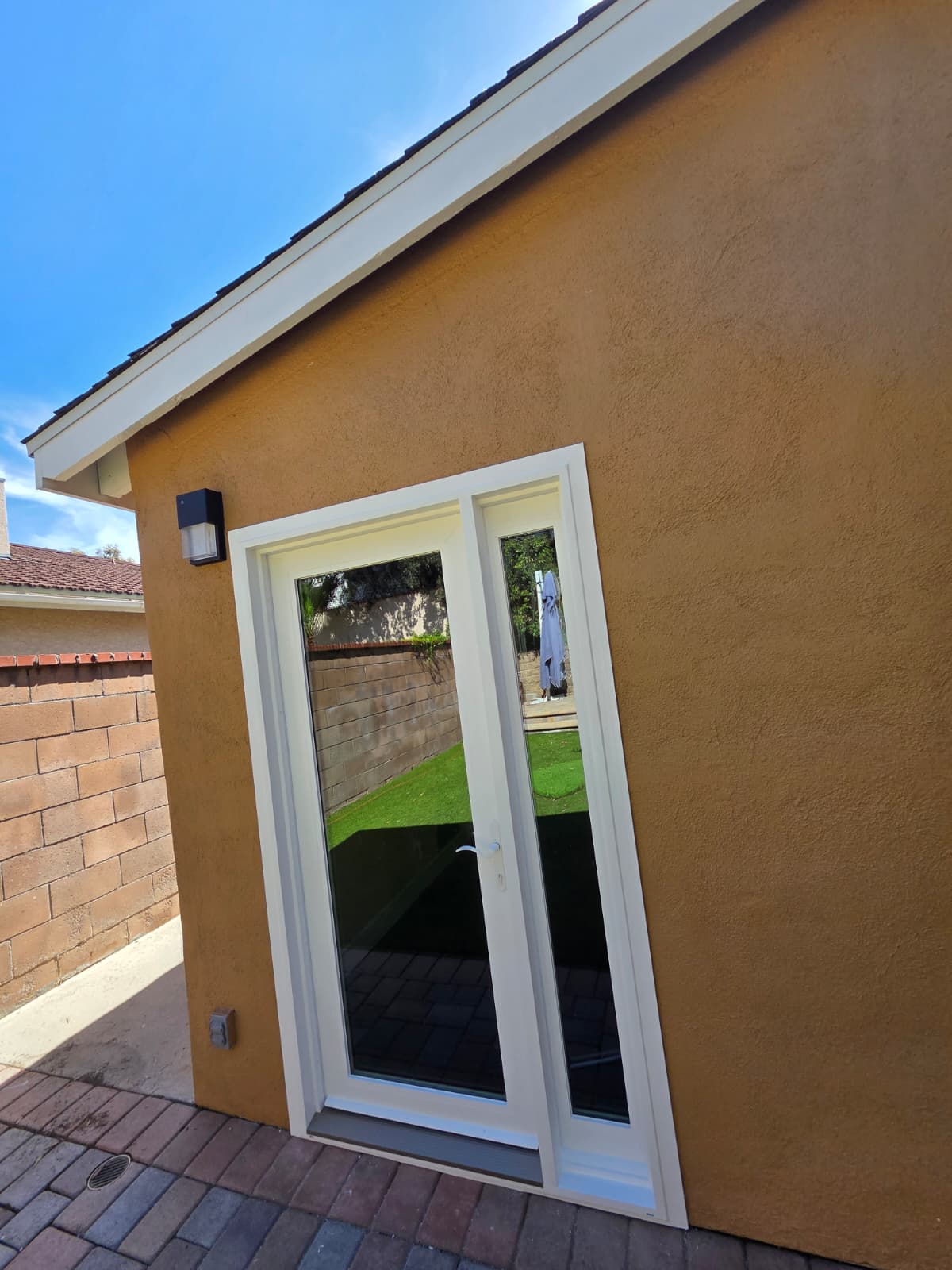 White Anlin Windows and Door Installation in Northridge, CA (1)