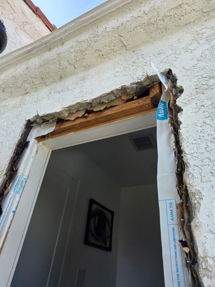 Black Anlin Window Replacement for New Construction in Sherman Oaks, CA (8)
