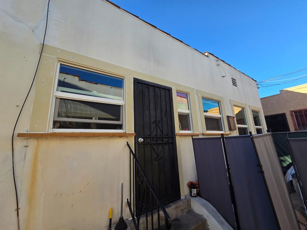 White Milgard Window Replacement in Los Angeles, CA (1)