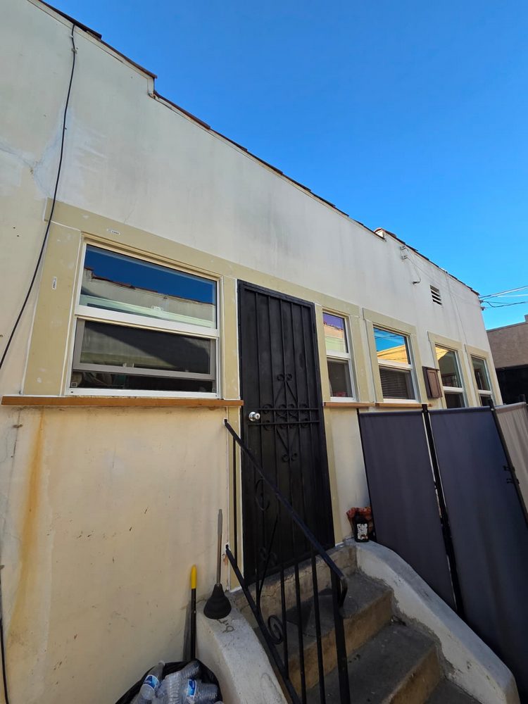White Milgard Window Replacement in Los Angeles, CA (3)