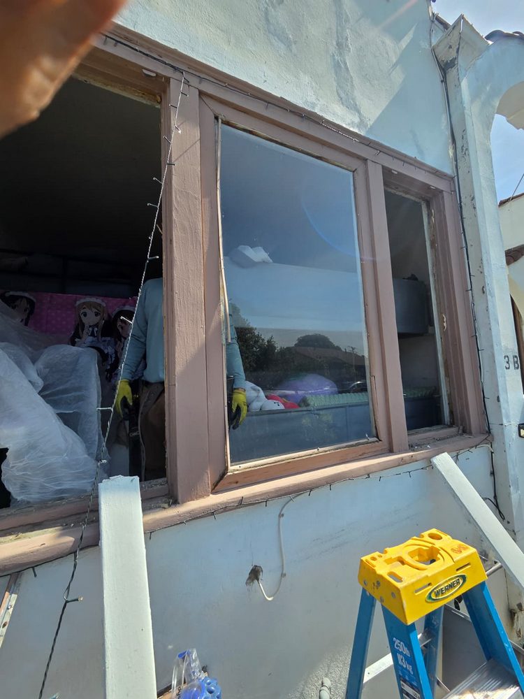 White Milgard Window Replacement in Los Angeles, CA (4)