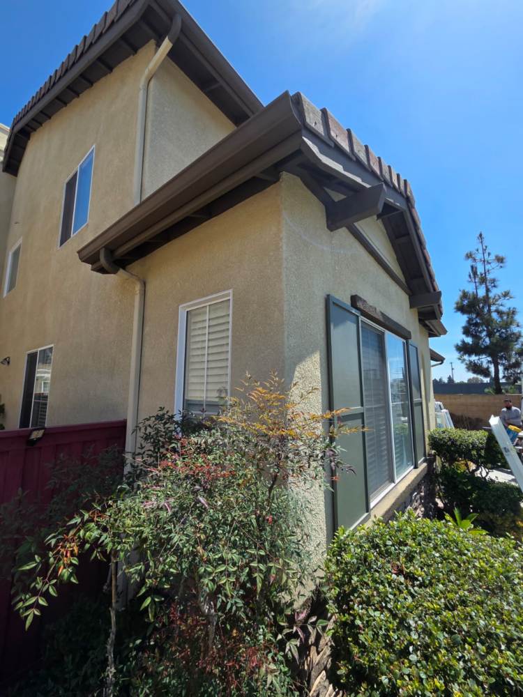 American Deluxe - White Anlin Window Upgrade in Gardena, CA (2)